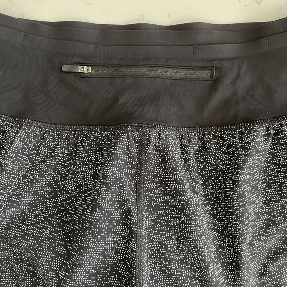 Lululemon Pace Perfect Short (3") Running Activewear Lined Soundwave Blk Wht 6 - Picture 9 of 11